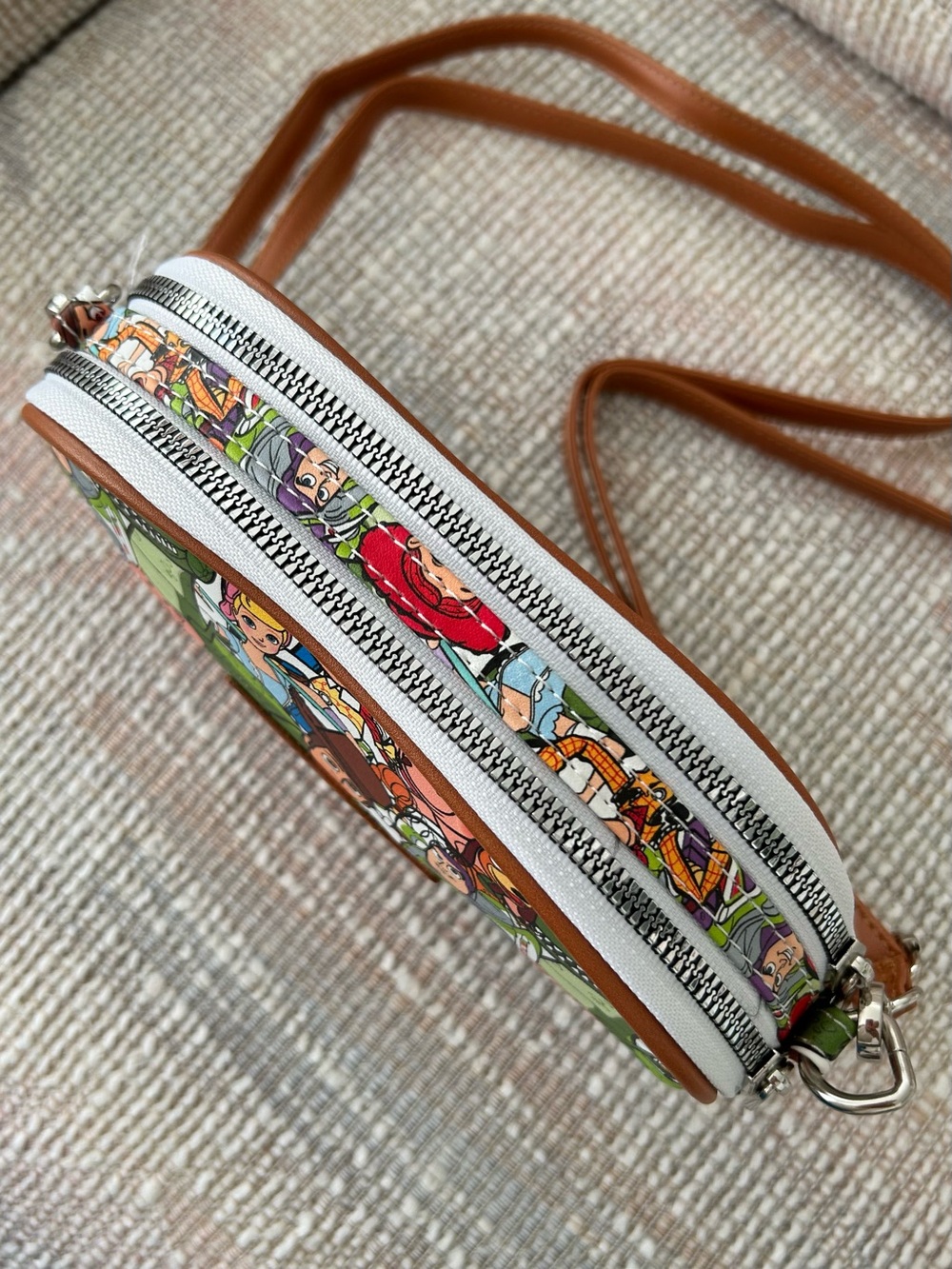 New Disney Pixar Toy Story Characters Stacked Crossbody Bag Sold Out -Box Lunch - Picture 4 of 8
